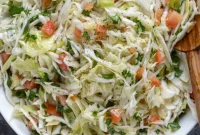 Effortless Cabbage Salad with Zesty Vinaigrette