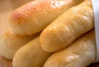 Homemade Olive Garden Breadsticks