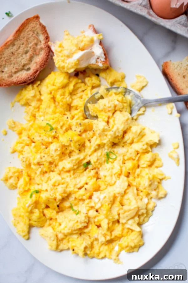 how to make soft and creamy scrambled eggs