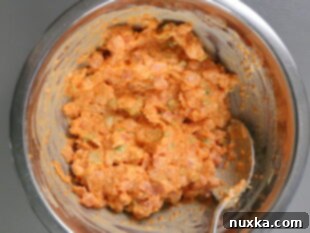 Step 1: Mix tuna, capelin roe, and spicy mayo