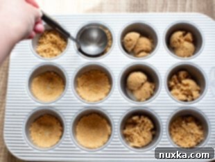 how to make mini crusts in regular muffin pan