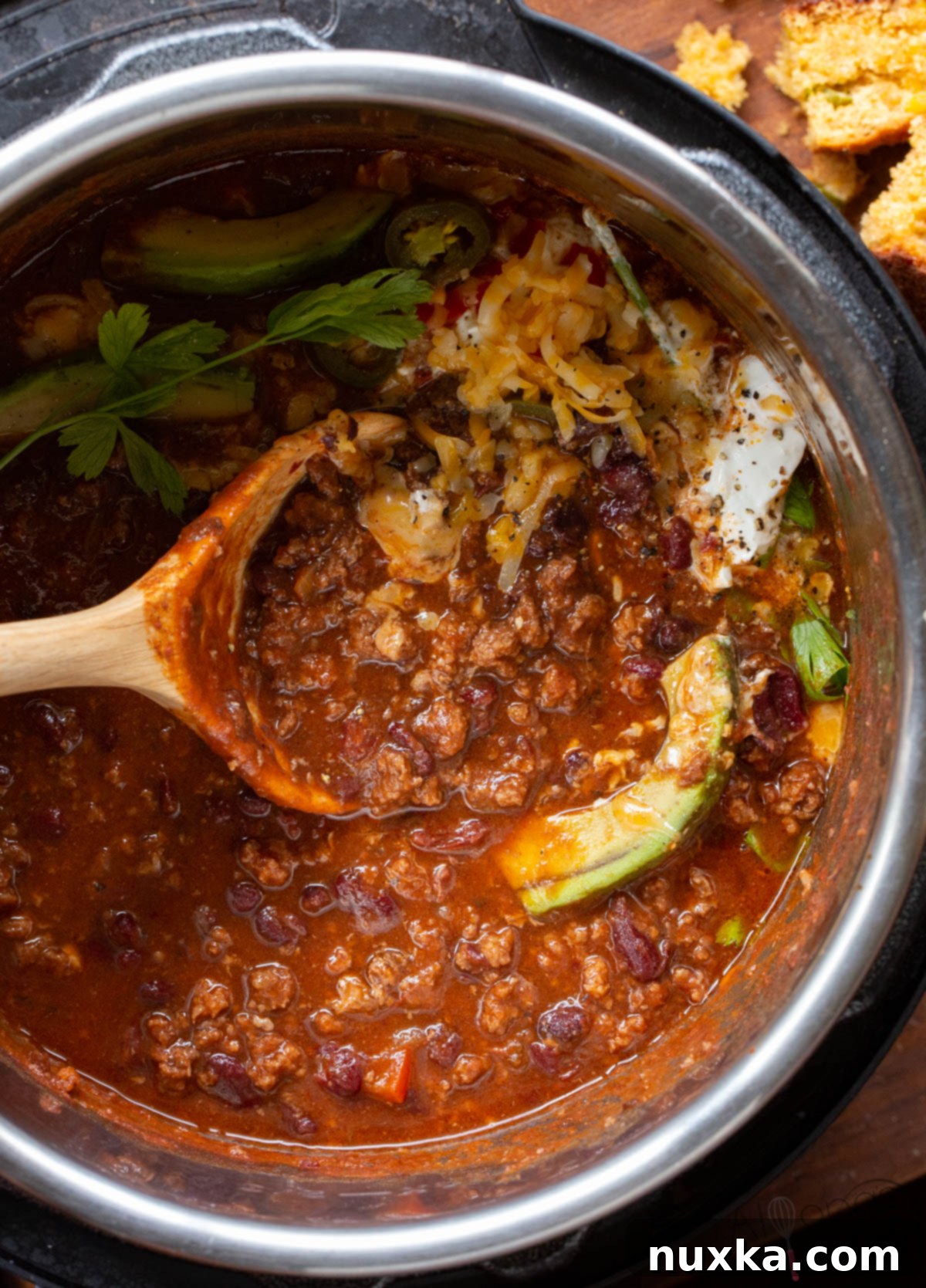 instant pot chili recipe with toppings