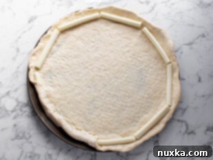 how to stuff the crust of a homemade pizza