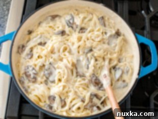 how to make Alfredo sauce for pasta