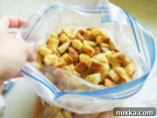 storing croutons