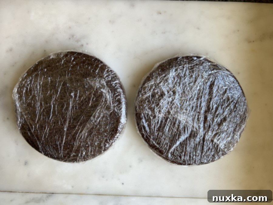 how to store chocolate cake layers 