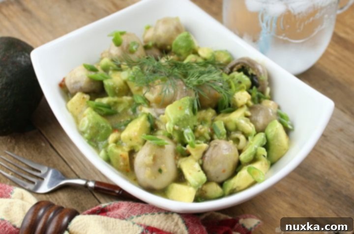 zesty avocado and mushroom salad, zesty salad, italian dressing, easy salad, healthy salad, avocado,salad