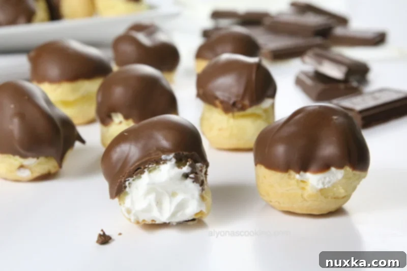 Finished Cream Puffs Ready to Serve