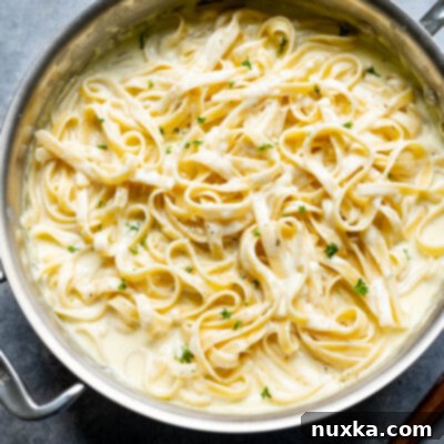 Olive Garden Alfredo Sauce recipe with fettuccine pasta