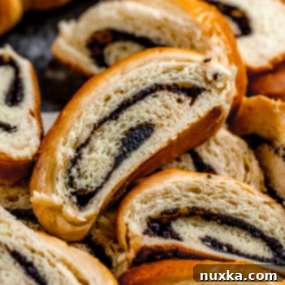 Sweet Poppy Seed Roll 3 poppy seed roll recipe