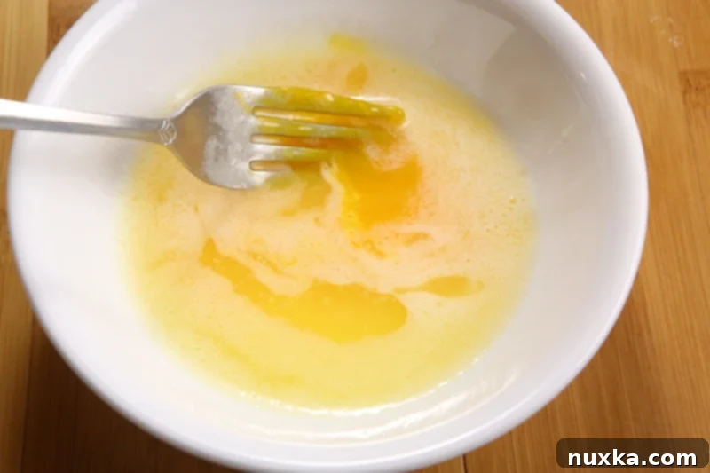 how to make hollandaise sauce