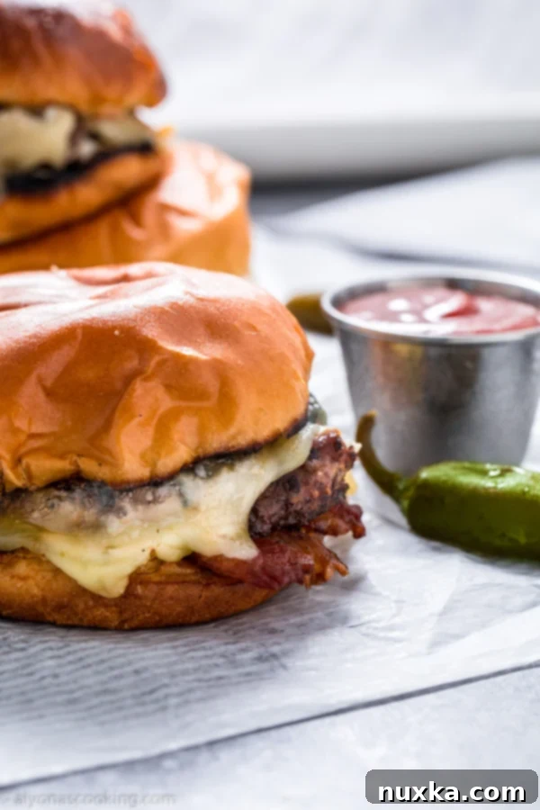 pepper-jack-bacon-burger