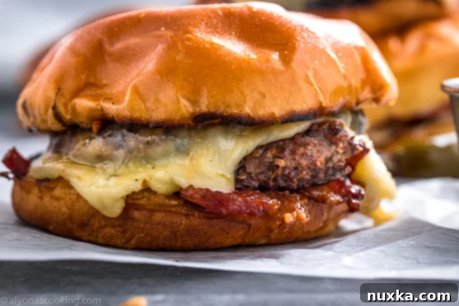 pepper-jack-bacon-burger